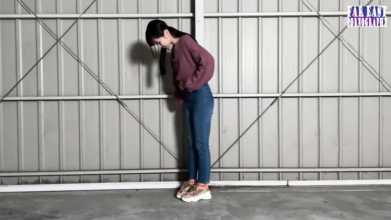 Peeking Curves That Spark a Hard Rush From a Teasing a-cup Charmer Part 3