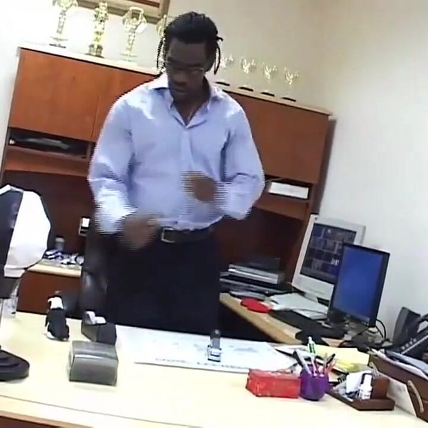 性感的黑人女孩喜欢大鸡巴插菊花