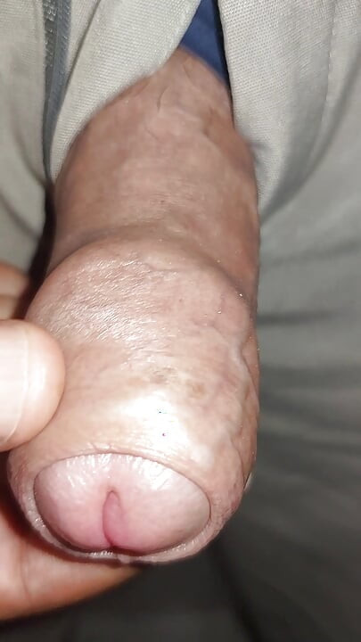 Girlfriend gives me fantastic handjob