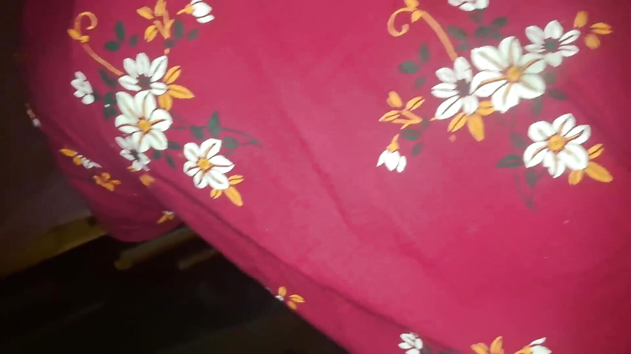 Kemény punci baszik a sógornőmmel, a mellei ugrálnak