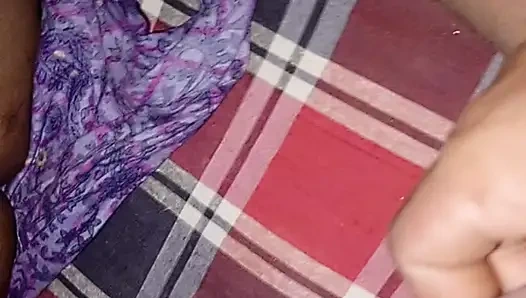 Üvey kız kardeşim ve ben
