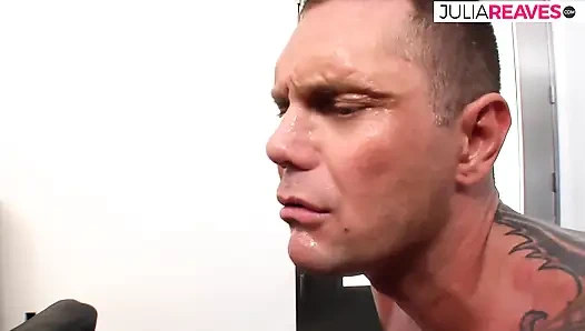 Lubang gadis nakal ini dientot habis-habisan sama kontol besar sampai dicrot di dalam