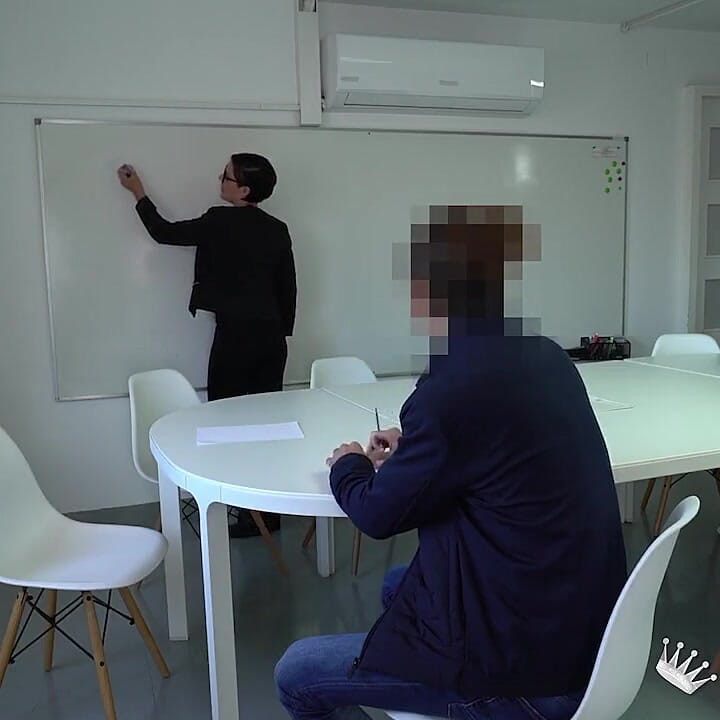 How to date a MILF teacher! Amateur Spanish MILF seduces her student