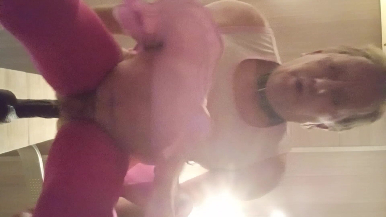 Slut Stefanie