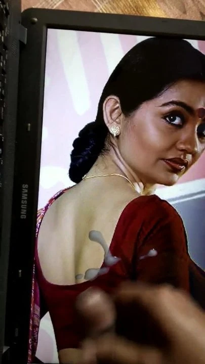 cumming on sexy bengali bitch June Maliah