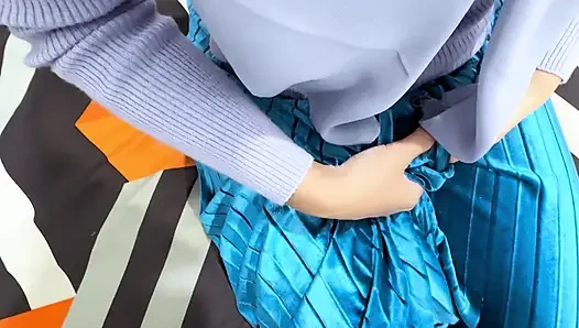 Part 1 Fucking Hijab Maid Cleaning My Bedroom