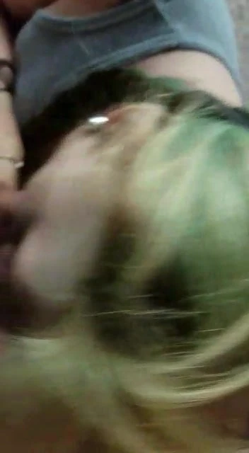 Amateur blowjob homemade
