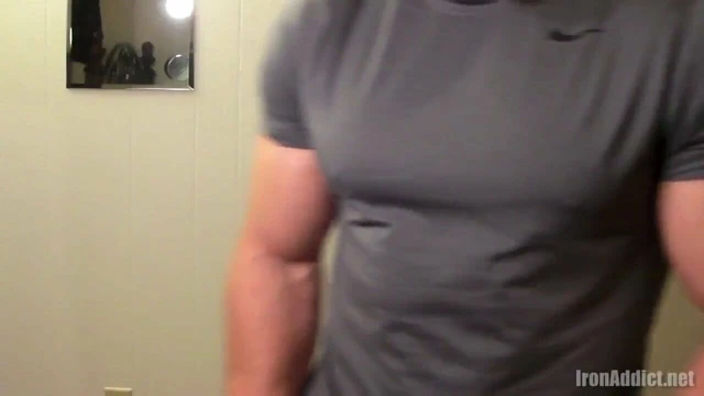Straight Superior Man Needs to be Worshiped