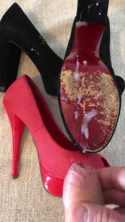 cum on High Heels