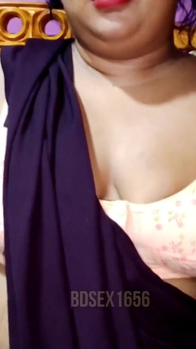 My Hot Aunty When Alone At Her House. | Clip 2