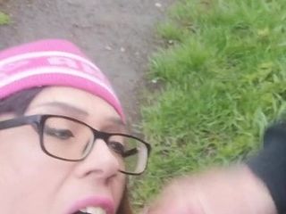 Tgirl публичный камшот на лицо, Уорикшир, Великобритания