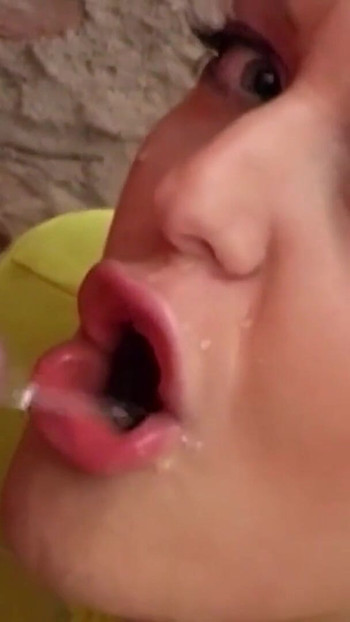 Must-see okamžik z "Bizarní sexuální scény 10"