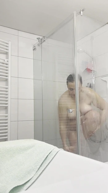 Epic moment from "German BBW showering and showing full body and face"