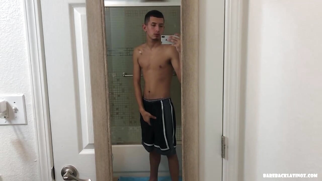 Latino dečko Roman Blake tuče se