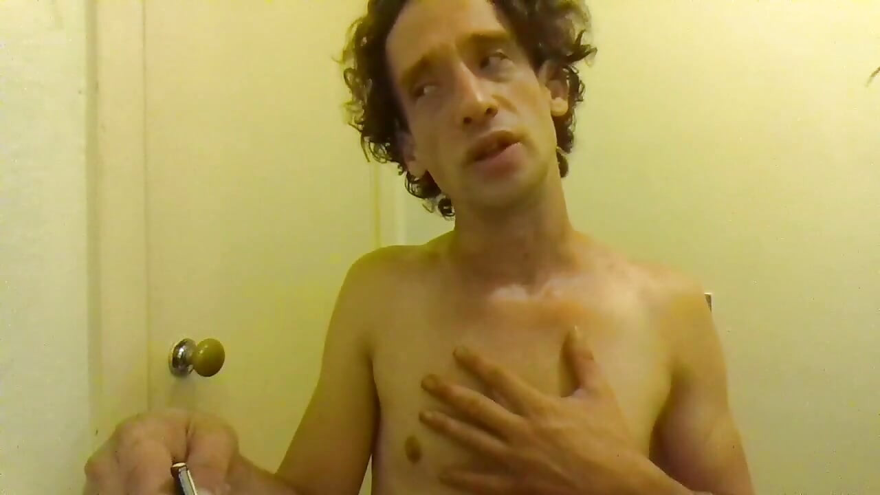 Face Shaving Fetish Fanclub Video of the Month - August 2021