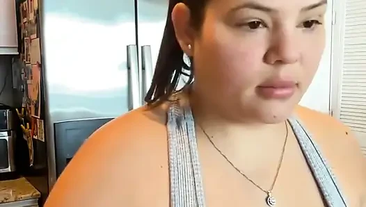 Live Stream with Dani Valentina