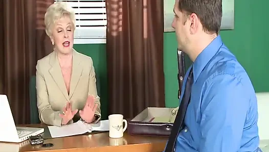 REMASTERED MONDAY: Jewel, 61, gets a creampie from a young