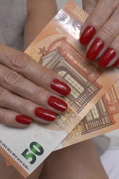Drkaj za moje crvene nokte, POV, dio 1, Lady Victoria Valente