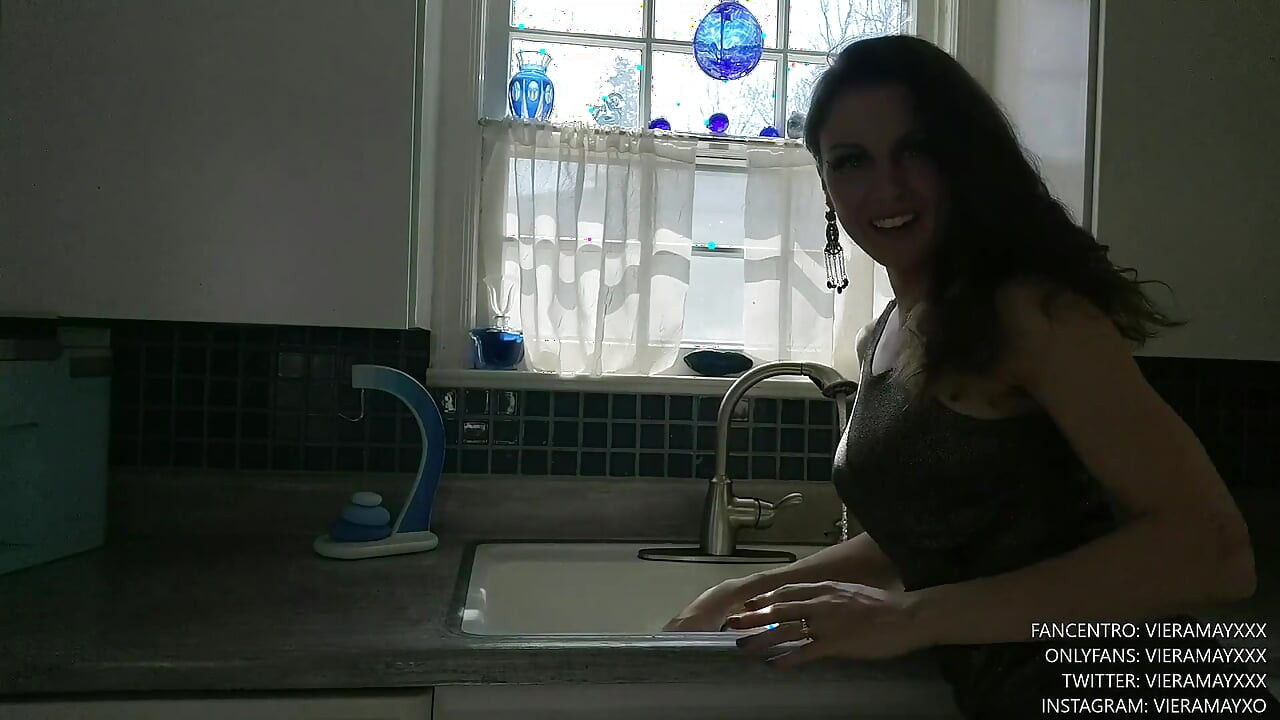 Fucking My Girlfriends Hot Stepmom- Facial