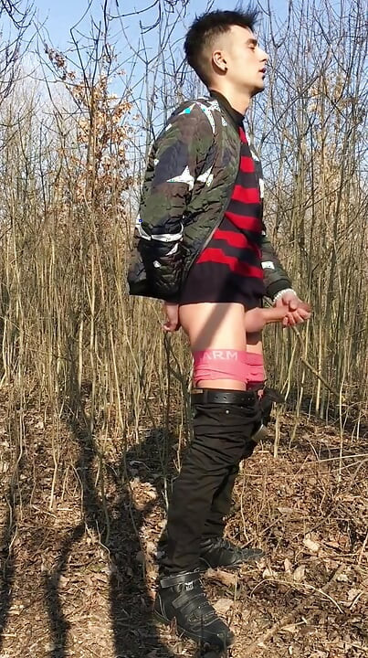 Twink Huge Cock Pulsating Cumshot