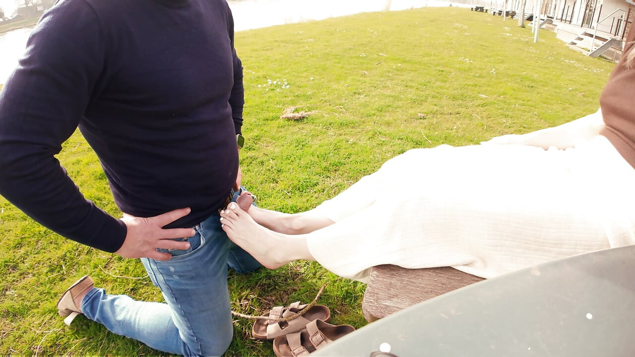 210 Unexpected Footjob