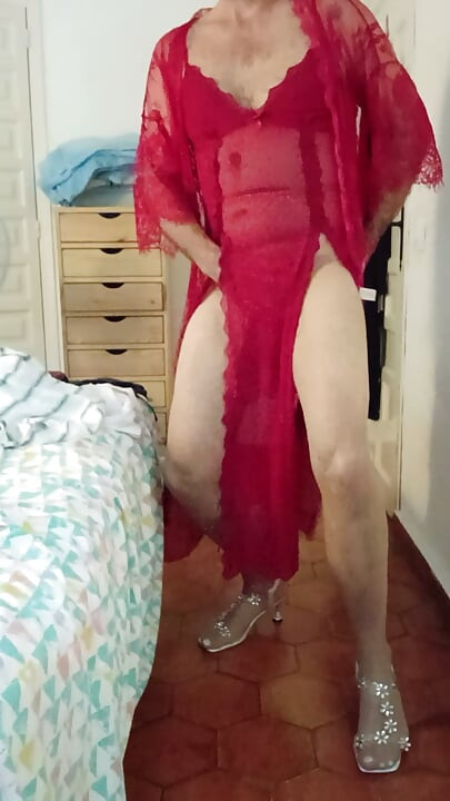 Crossdressing en casa - Lunes 19:42