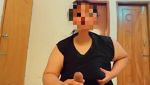 Aku dientot tengah malam - ibu tiriku yang hot pengen banget ngentot... Toket besar cewek ini & cewek ini nyepong kontolku setelah nyepong kontolku