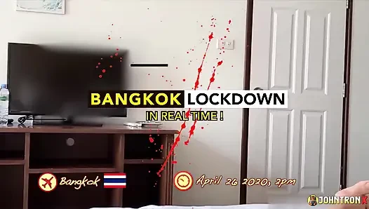 Johntronx - ein sexy thailändisches schätzchen in den dessous eines zimmermädchens wird gefickt und vollgespritzt