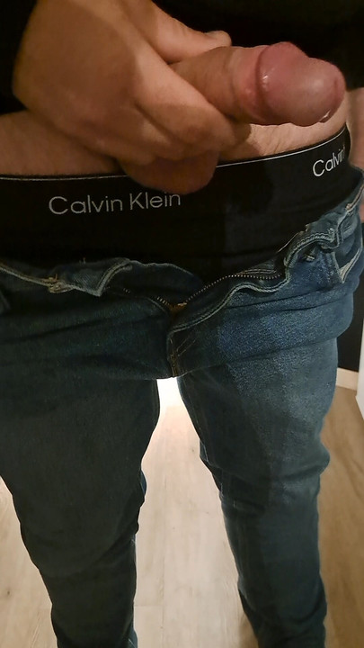 Showing my cock