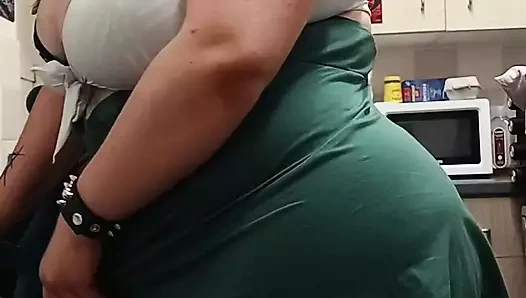 ИзвращеннаяCurvyQueen видео