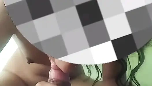 Desi pooja gibt schmutzigen blowjob und fickt hart