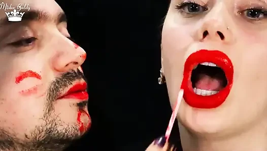 Kompilasi lipstik merah & menggoda bibir! 50$ daripada harga asli 85$