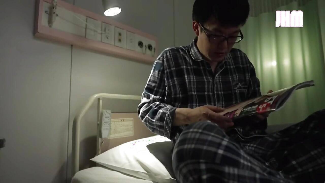 Hospital Temptation. Nurse Steps in and Heat Takes Over - Part1
