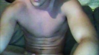 Caldo ragazzo del college con un grosso cazzo in webcam