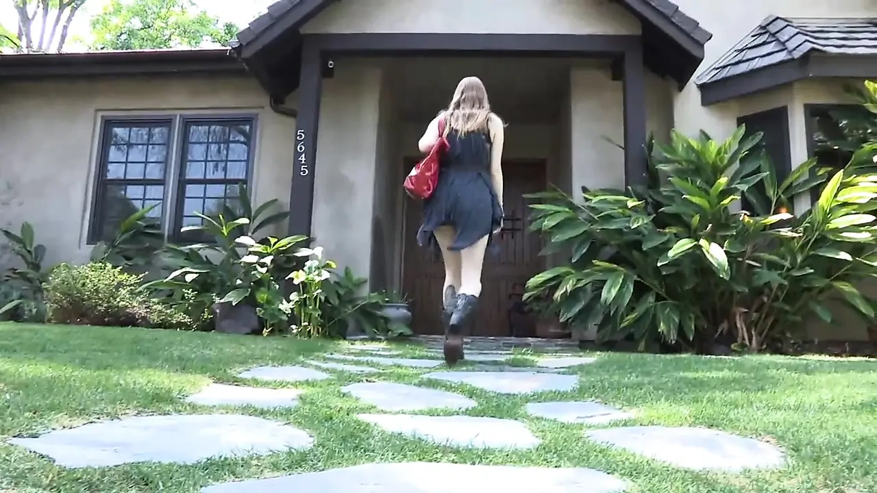 女同性恋统治恋物癖色情电影