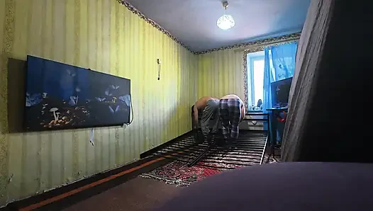 Hinter den kulissen, ungeschnitten. Wir bauen ein neues sexbett