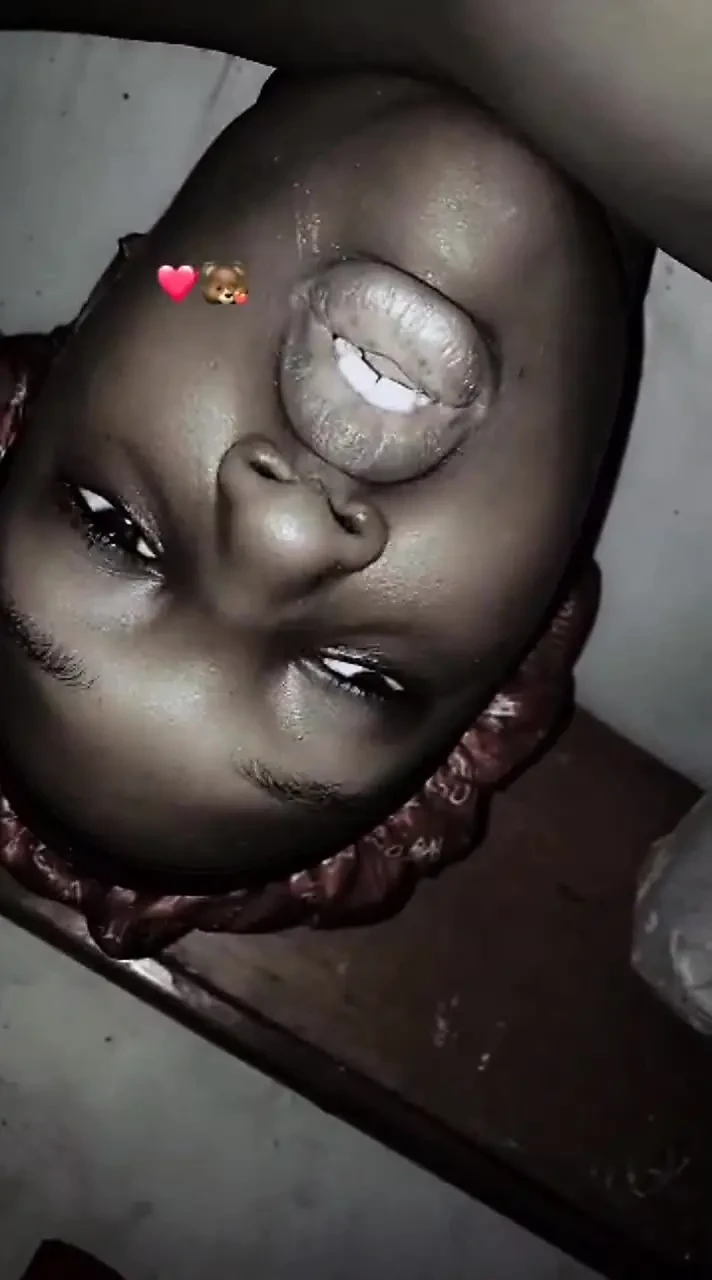 Another Bitch Exposed Herself,she Is so Horny Fingering