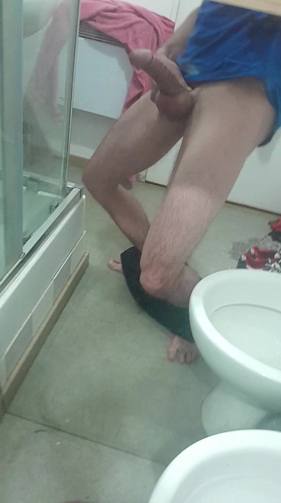 Handjob mit großem schwanz