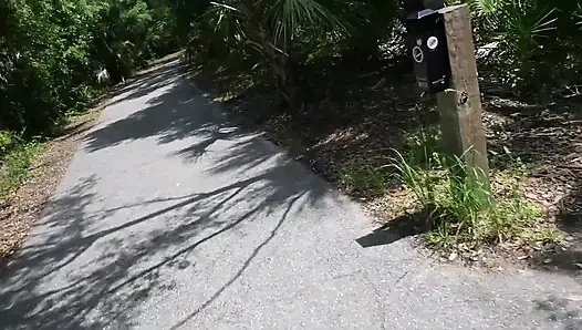 Bts doğa yürüyüşü ve parkurda mastürbasyon