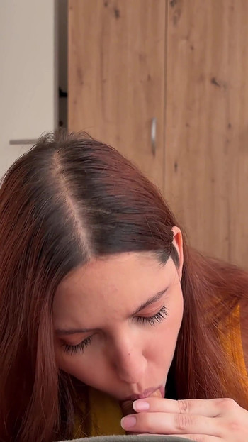 Kann ich dir meine muschi zeigen, stiefbruck?