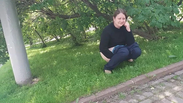 Ugly bitch pissing