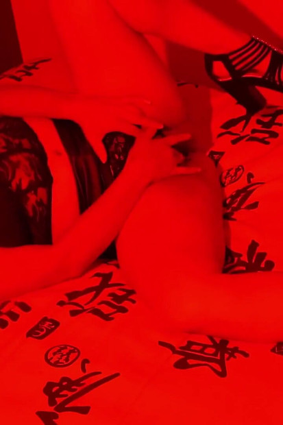 Amateur Couple Gone Wild Hardcore Blowjob and Dirty Sex with Red Lights (hot Redlight Passion).