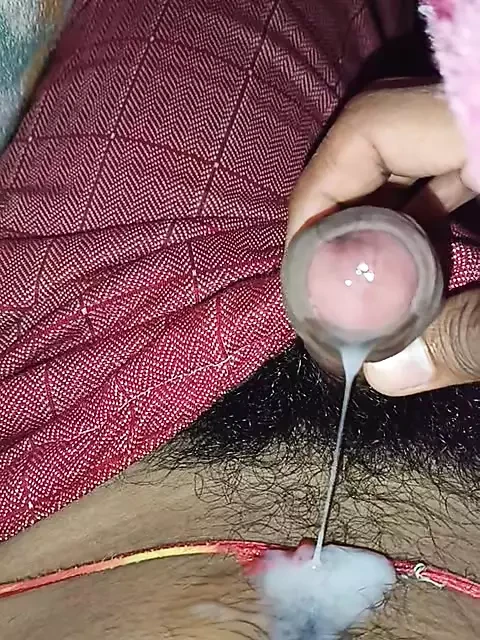 Last night I masterbate and mistakenly  part 2