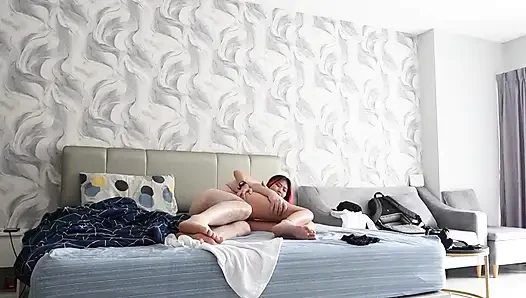 I Creampied in This Skinny Bitch