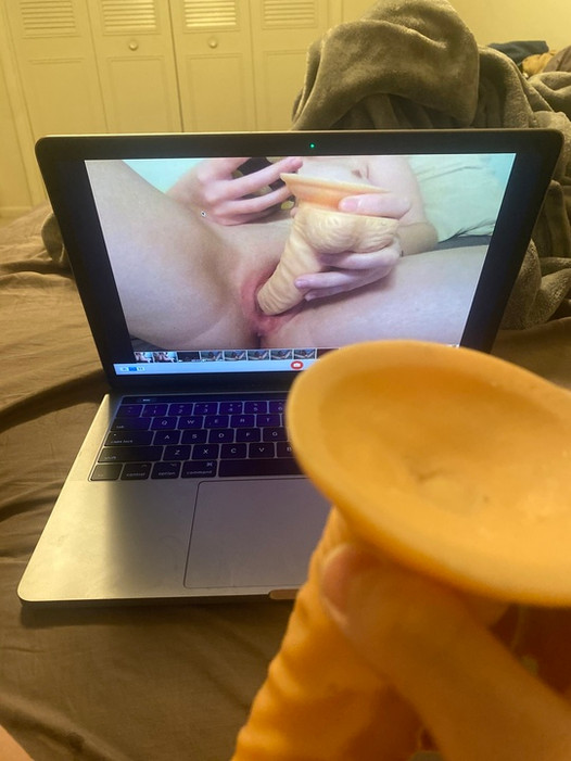 Amateur-Dildo Webcam-Spaß