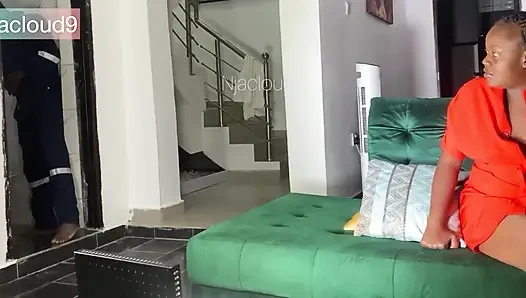 Cewek ini suka sama aku dan pengen banget ngentot kontolku