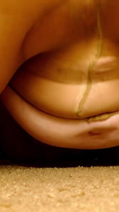 1310 Wiggling and bouncing in pantyhose and fishnets | Clip 1