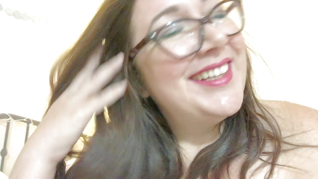 Shrunken and masturbating on your stepmom