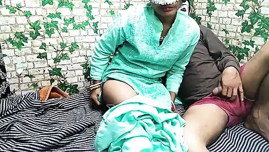 Erkek arkadaş yeni kız arkadaşını ilk kez sikiyor 1700 noktalı prezervatif sikişi desi porno videolarının tadını çıkarıyor