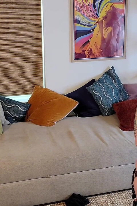 Horny and Bored Sluts Fuck Bts